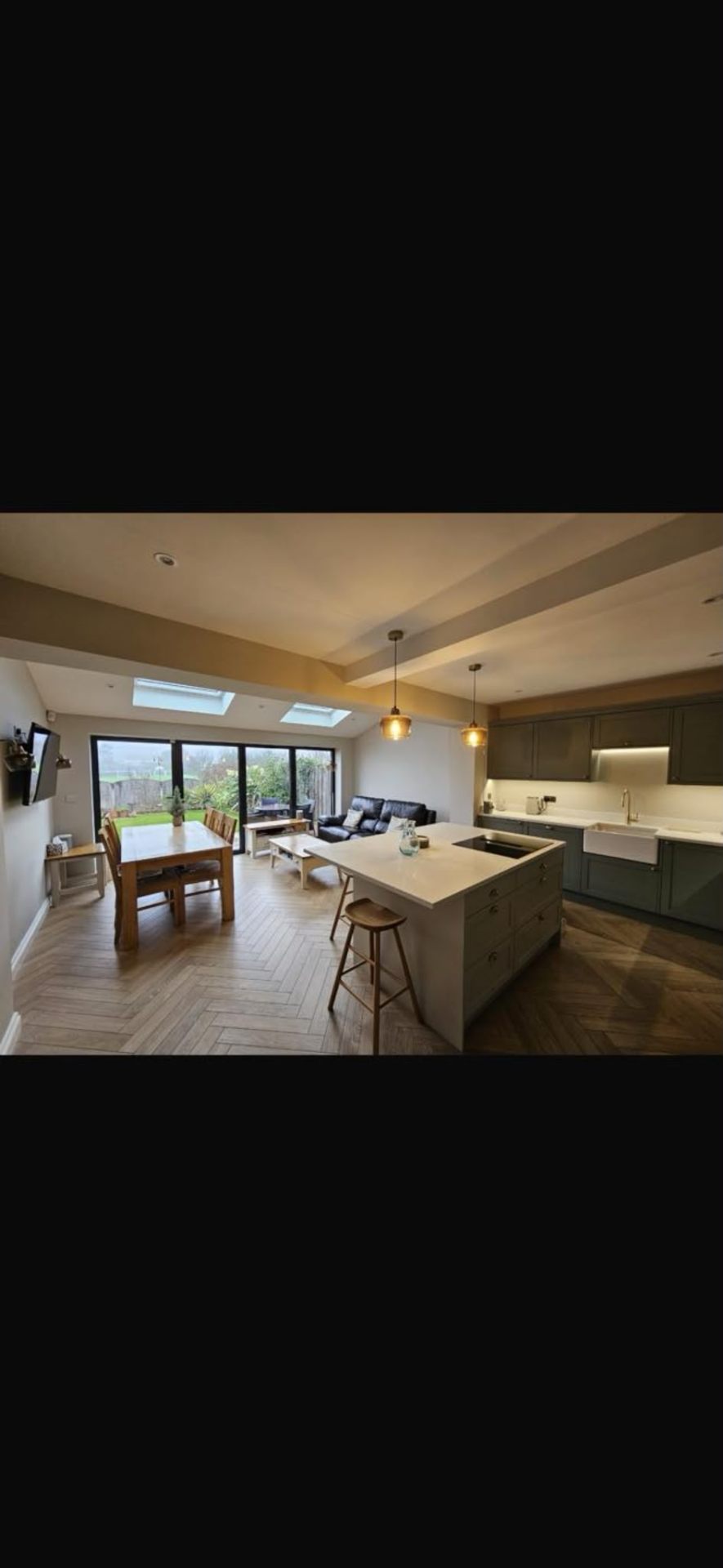 Contemporary Kitchen Extension